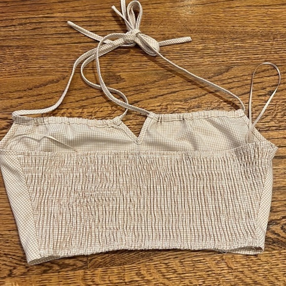 NWOT TAN GINGHAM HALTER CROP TOP - LE LIS SIZE S - Picture 10 of 12